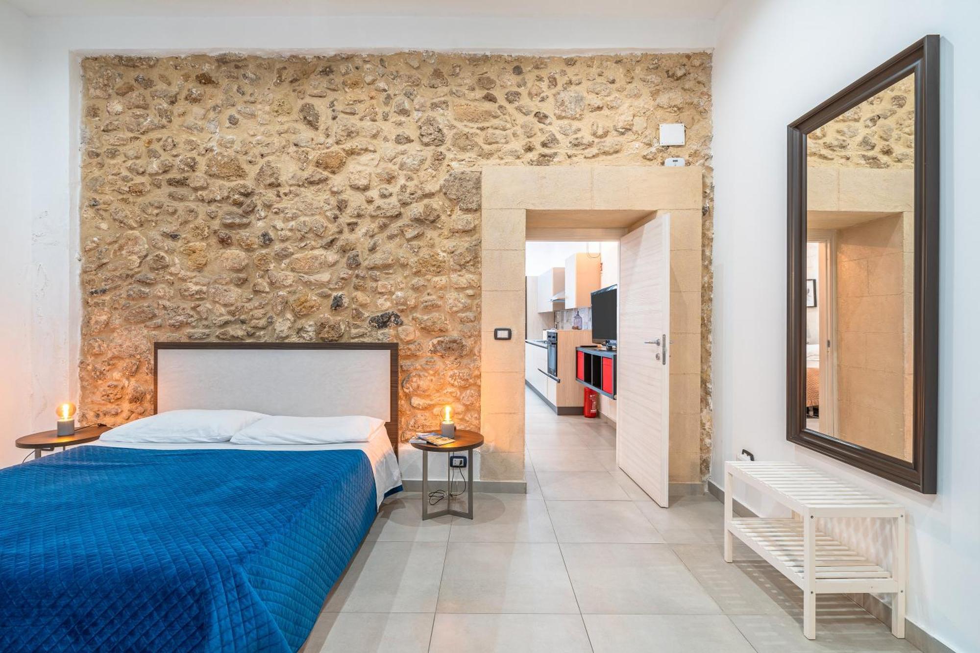 Апартаменты La Casa Di Eva In Via Nizza Сиракузы Экстерьер фото